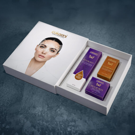 Open premium packaging Cokooni box with limited edition products.